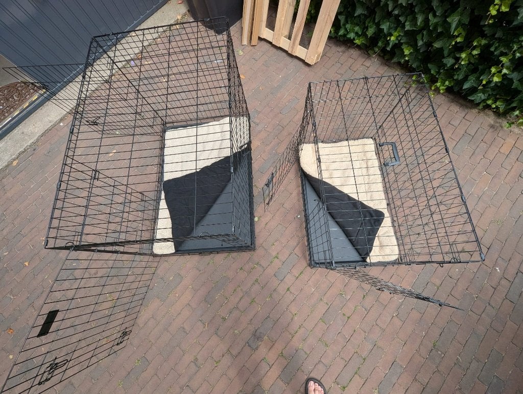 MaxxPet Hondenbench 2x (2 maten), Ophalen, Gebruikt