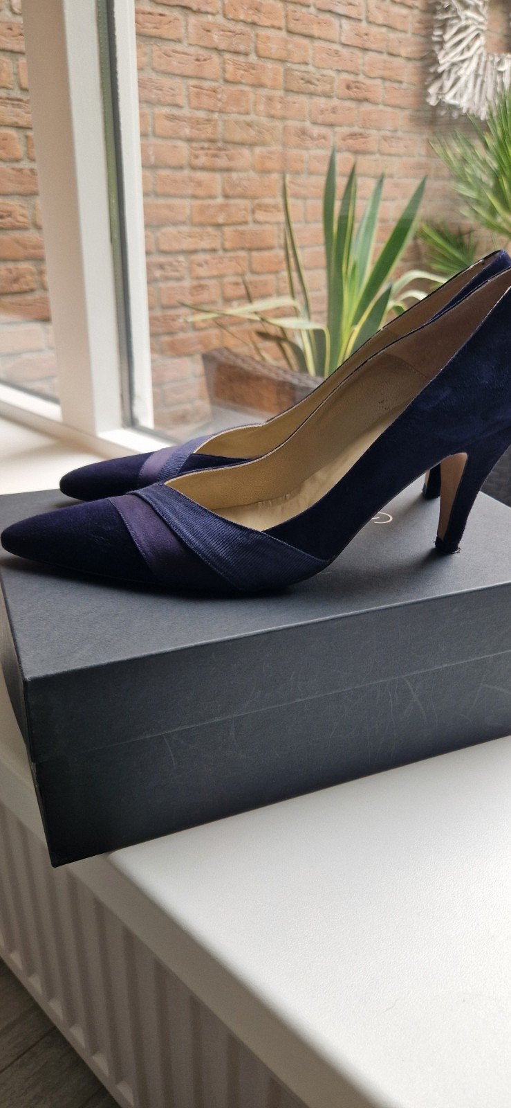 Georgia Rose blauwe suede pumps, maat 39, Blauw, Ophalen of Verzenden, Zo goed als nieuw, Georgia Rose
