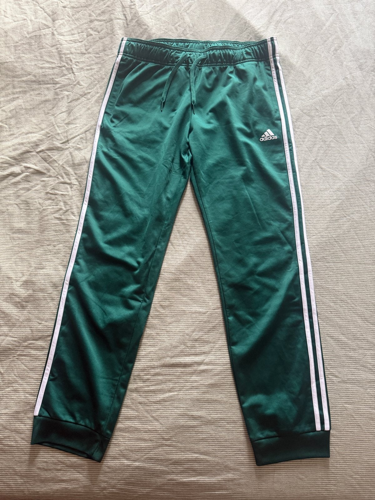 Adidas trainingsbroek groen maat L, Maat 42/44 (L), Ophalen of Verzenden, Zo goed als nieuw, Lang