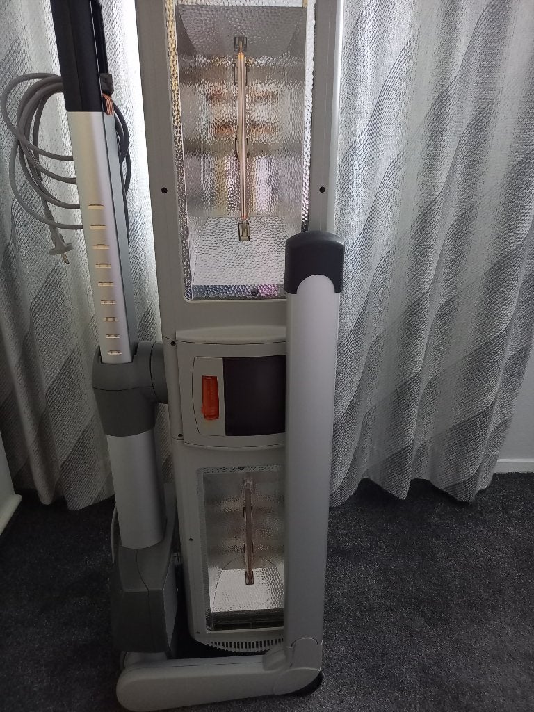 Philips Innergize HB935, Ophalen, Gebruikt, Zonnebank enkelzijdig, Minder dan 10 lampen