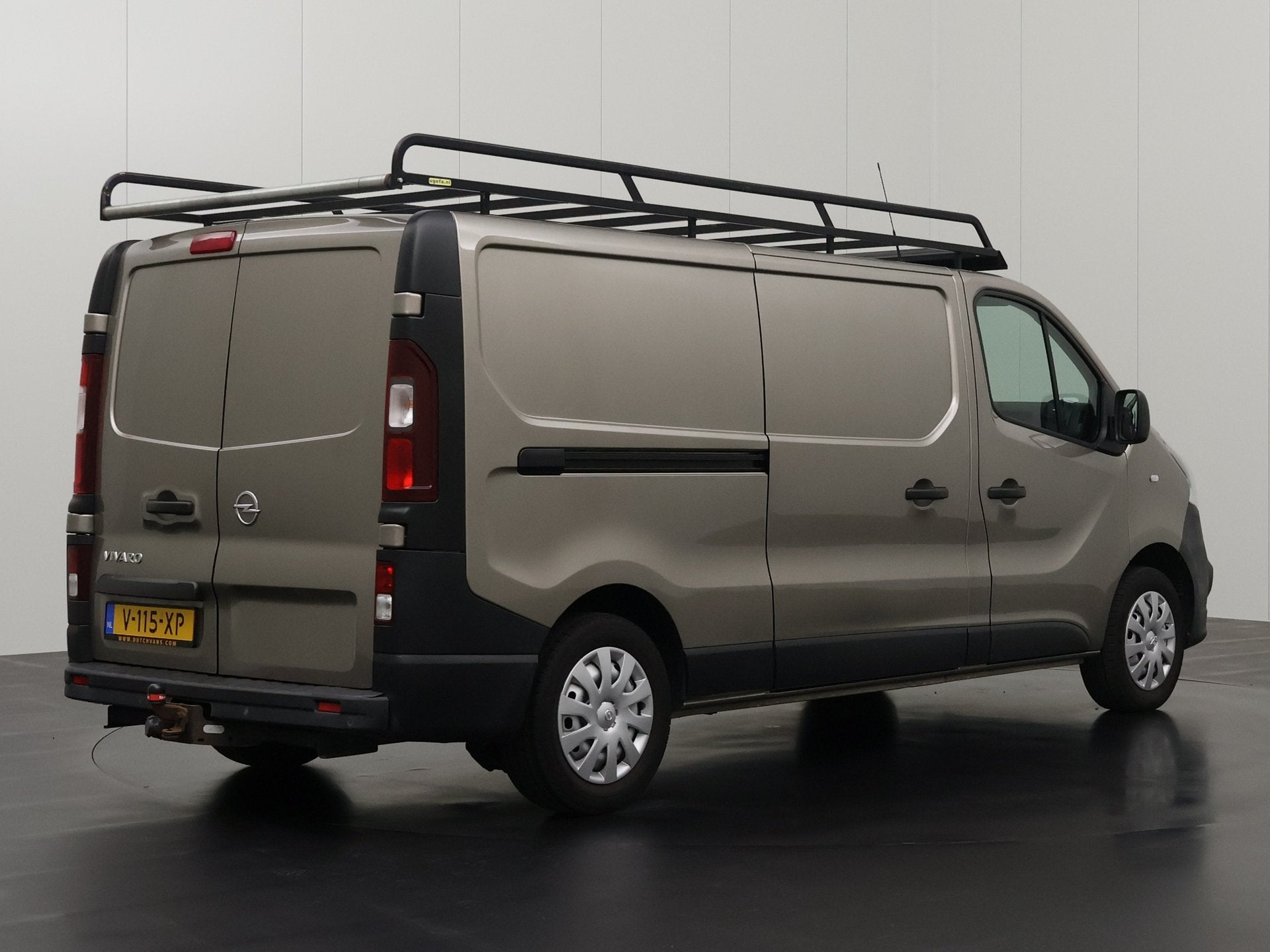 Opel Vivaro 1.6CDTI 120PK Lang Edition | Imperiaal | Trekhaa, Voorwielaandrijving, Dealer onderhouden, Gebruikt, Euro 6