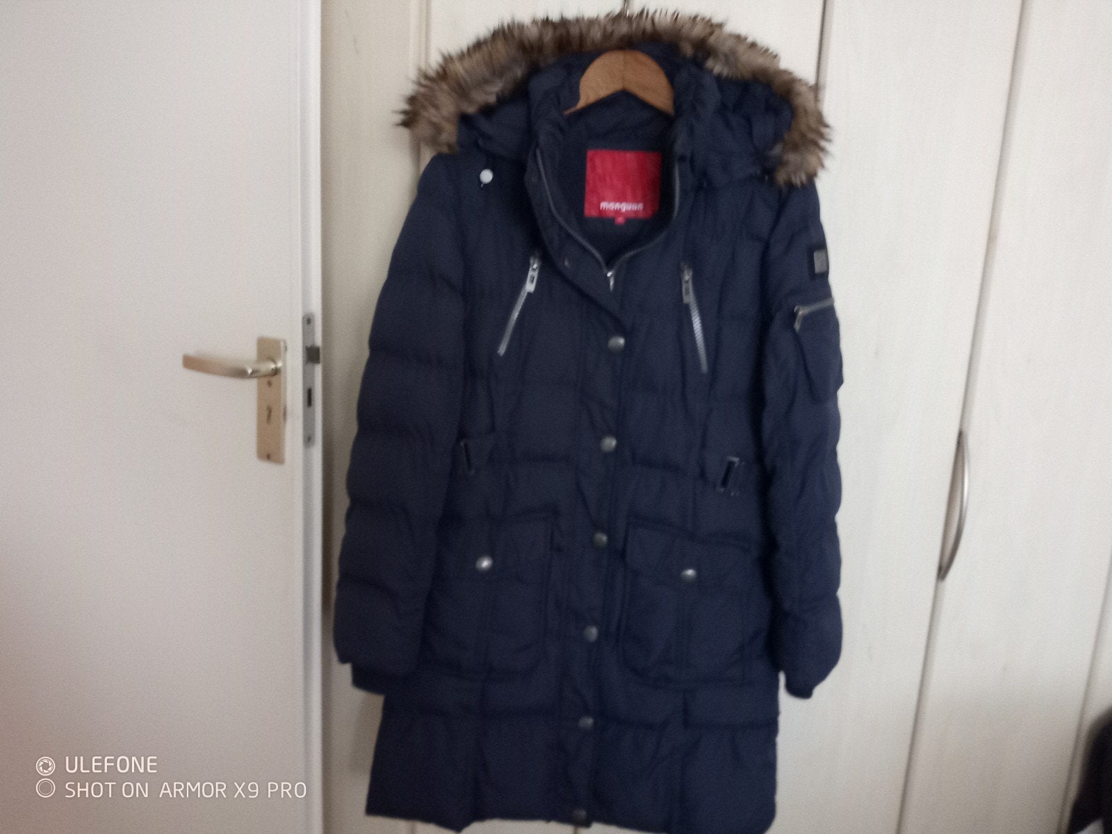 ZGAN donker blauwe winter jas 40 MANGUUN, Kleding | Dames, Maat 38/40 (M), MANGUUN, Blauw, Ophalen of Verzenden