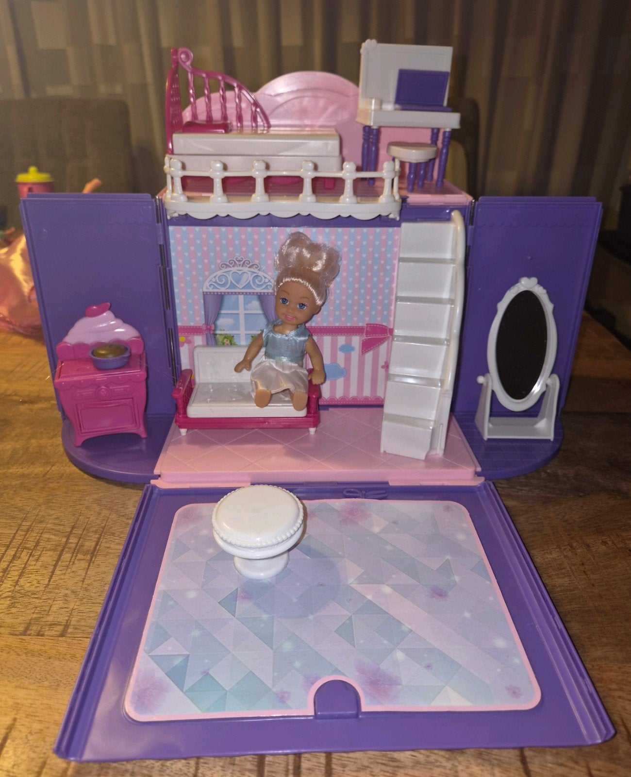 Dream House Poppenhuis Handtas met Pop, Ophalen, Gebruikt, Poppenhuis