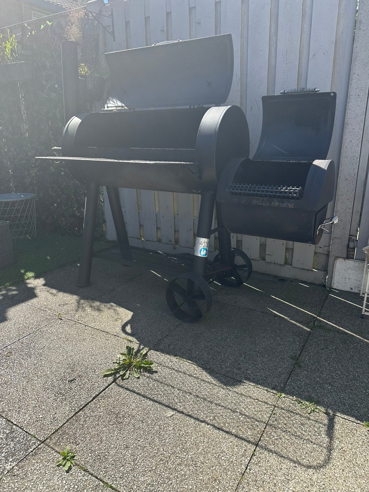 Barbeque, Ophalen, Zo goed als nieuw