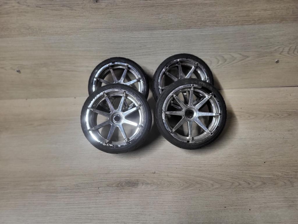 Hpi savage wielen hex 17, Hobby en Vrije tijd, Gebruikt, Ophalen of Verzenden, Onderdeel, Nitro