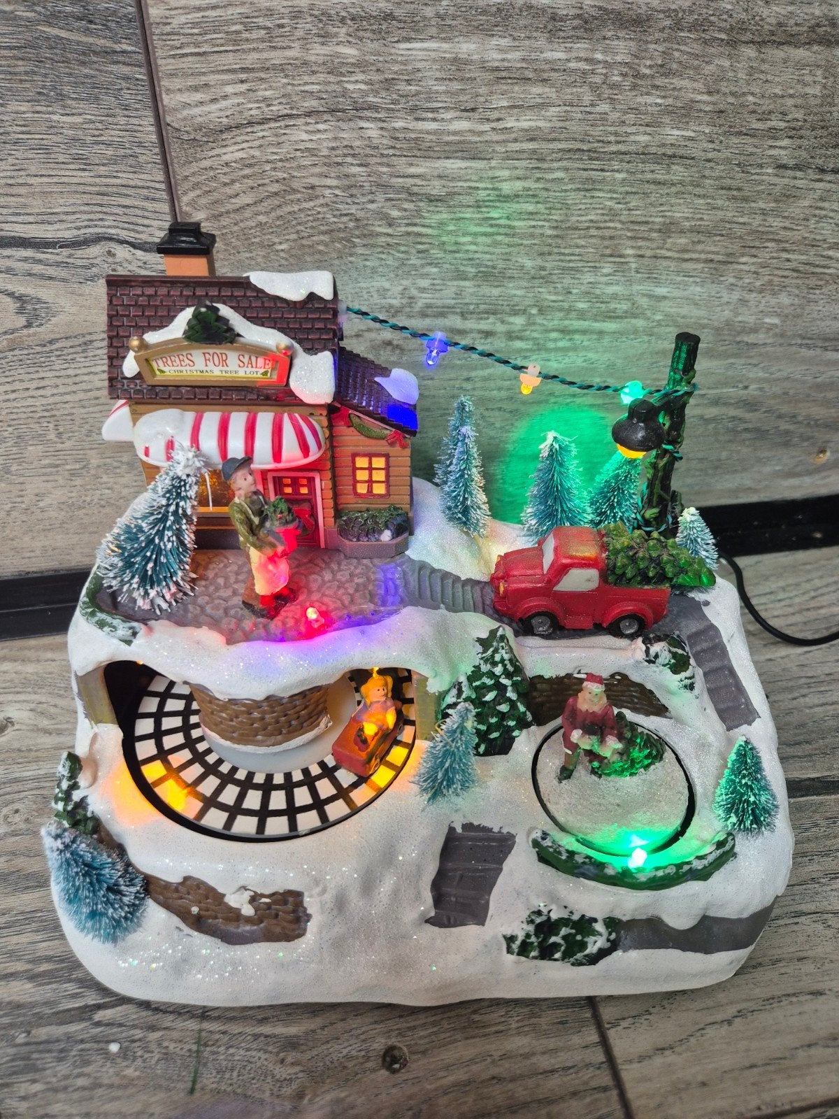 kerstdorp kerstbomen verkoop gekleurde verlichting intratuin, Ophalen of Verzenden, Zo goed als nieuw