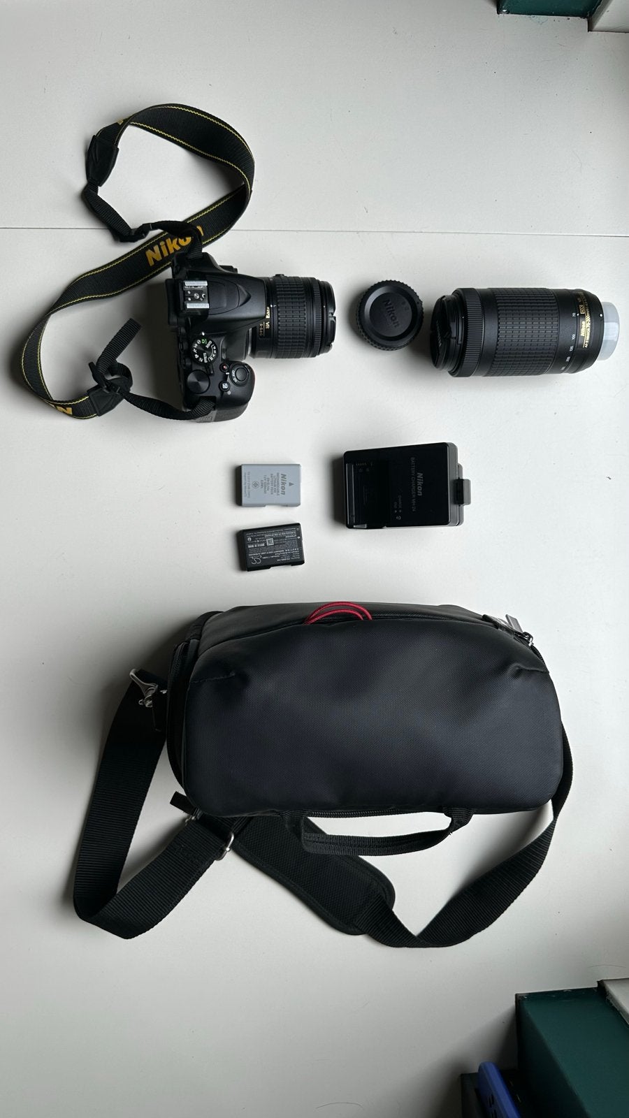 Nikon D3500 spiegelreflexcamera met 2 lenzen en tas, Ophalen, Spiegelreflex, Beeldstabilisatie, Zo goed als nieuw