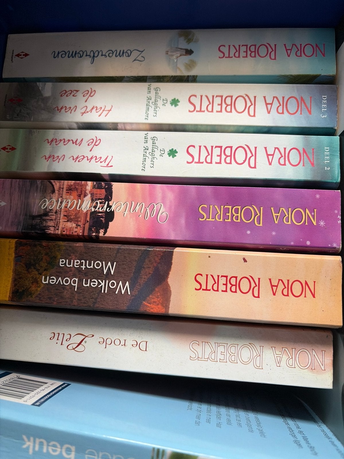 6 Nora Roberts boeken - Romantische verhalen, Ophalen, Gelezen