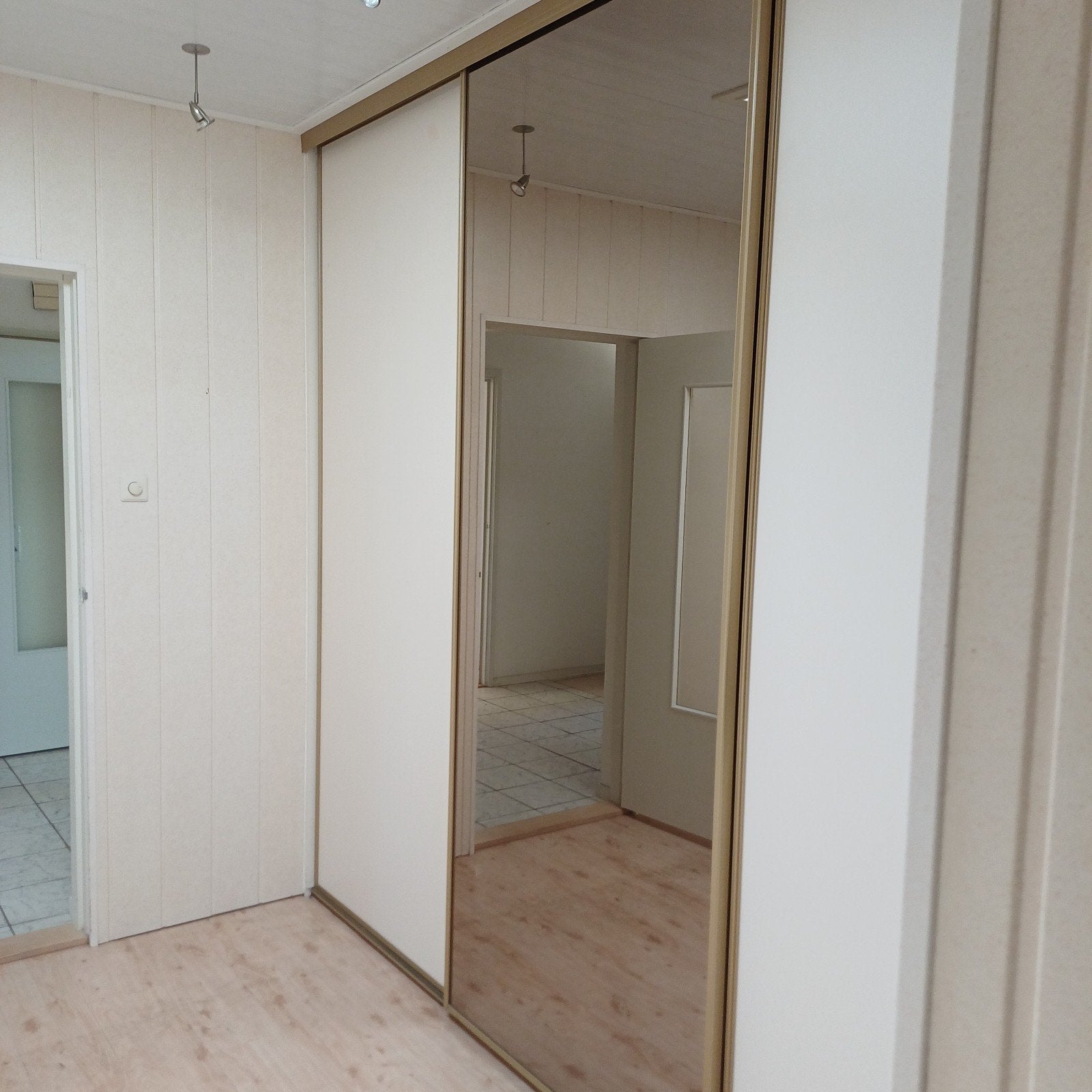 schuifdeur wand, Ophalen, Met deur(en), 200 cm of meer, 200 cm of meer