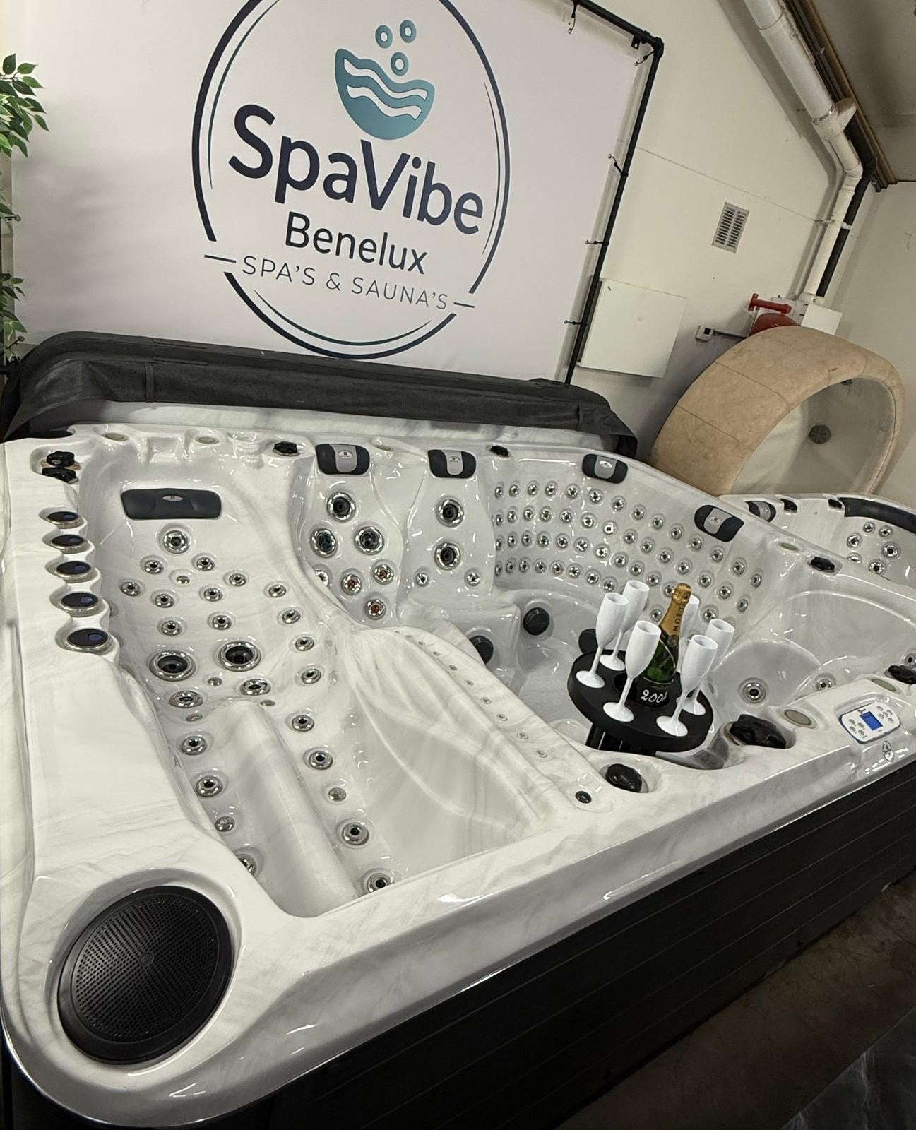 Jacuzzi | Spa Ecstatic Mighty Wave | Passion Warmtepomp |, Ophalen of Verzenden, Zo goed als nieuw