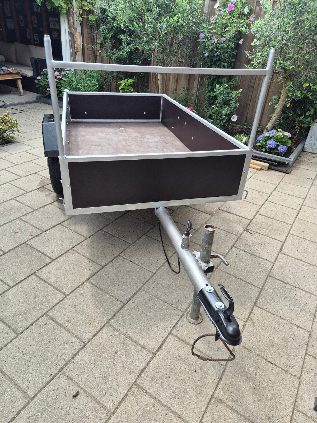 aanhanger  110x191 bakmaat, Ophalen