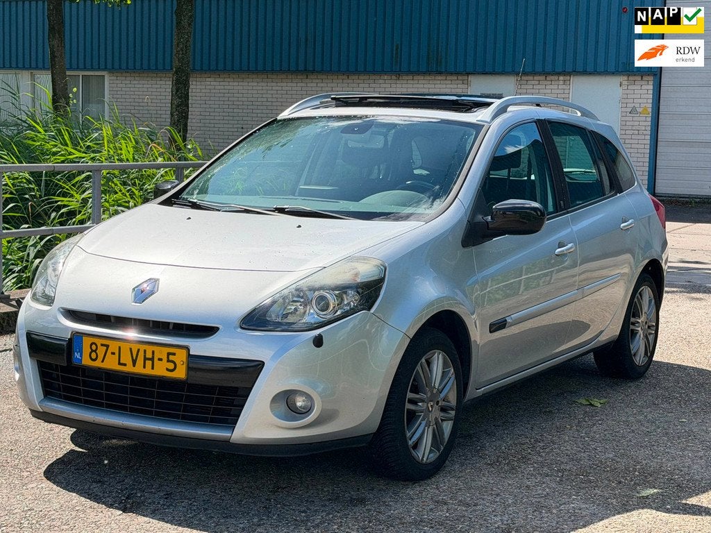 Renault Clio Estate 1.6-16V 20th Anniversary Automaat! Pano!, 535 kg, Gebruikt, 4 cilinders, Origineel Nederlands