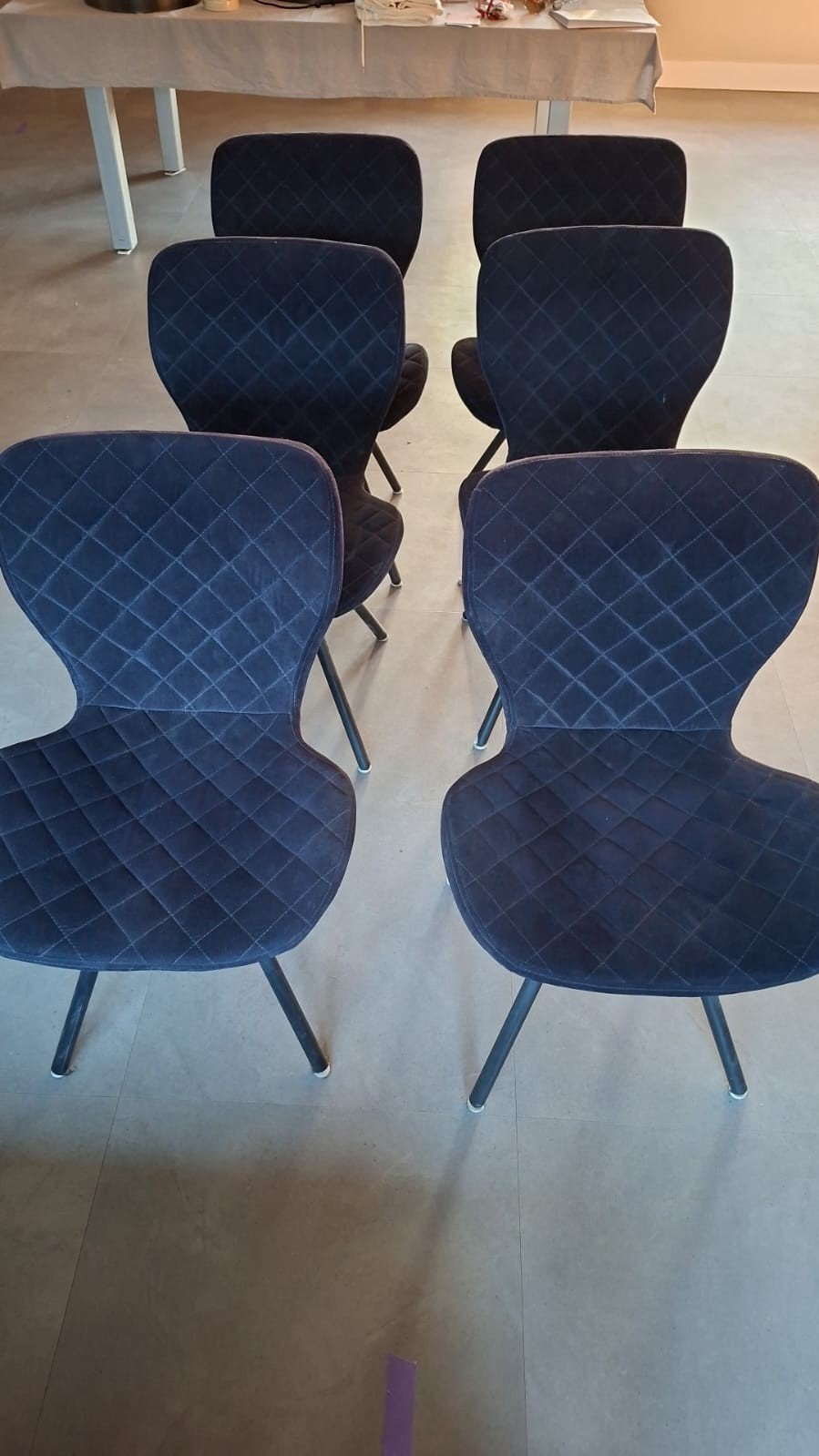 6 eetkamer stoelen kwantum donkerblauw, Huis en Inrichting, Ophalen of Verzenden, Zwart, Vier