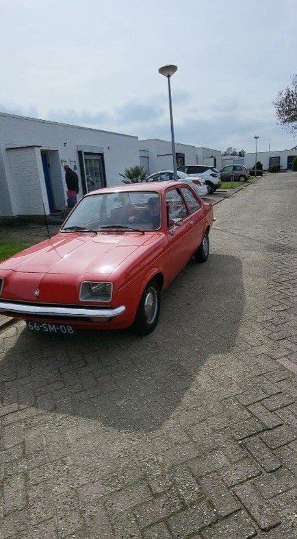 Vauxhall Chevette 1.3 L 1977 Rood, 4 cilinders, Origineel Nederlands, 1256 cc, Handgeschakeld