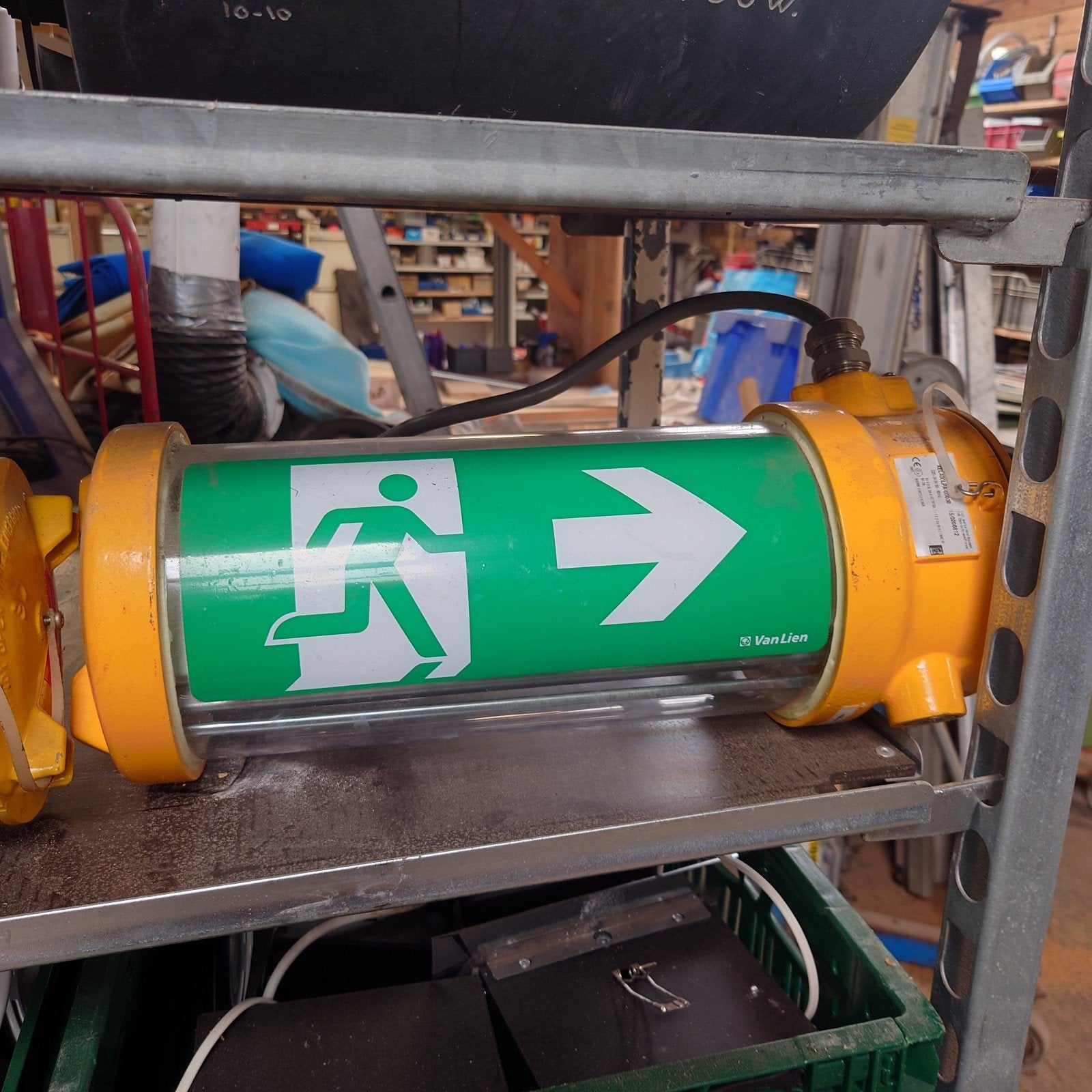 Explosieveilige Noodverlichting - 45 cm, Ophalen