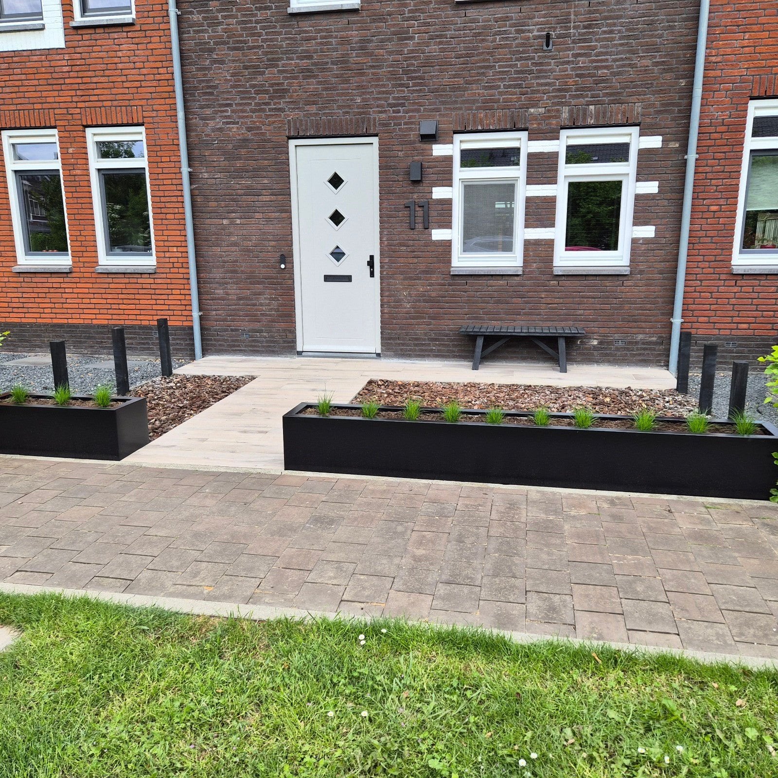 zwarte bloembakken ( plantenbakken ) van metaal op maat, Ophalen of Verzenden, Nieuw, Metaal, Balkon