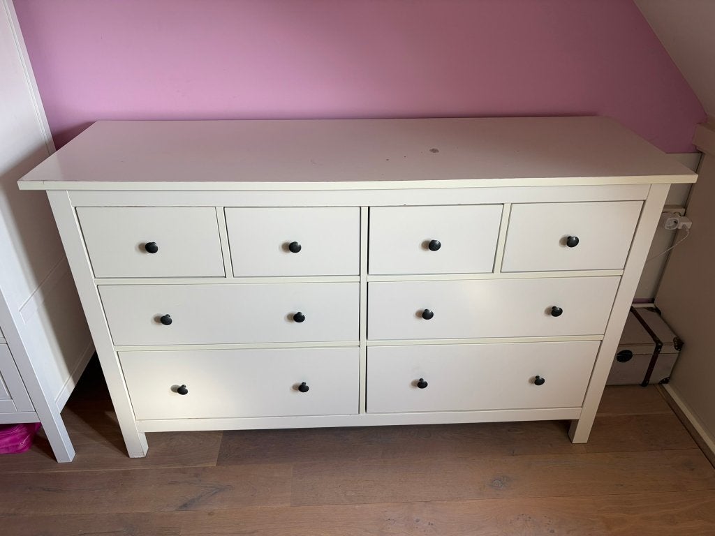 IKEA HEMNES met 8 lades, Huis en Inrichting, Ophalen, Gebruikt, Modern, functioneel, 5 laden of meer