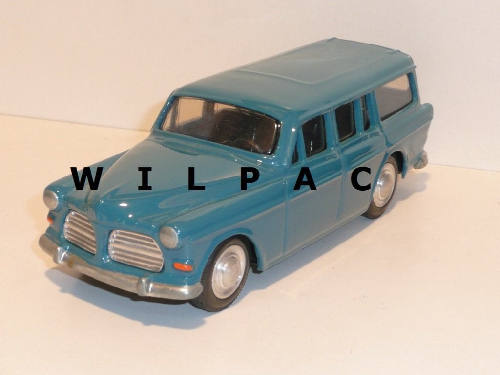 Volvo. Amazon combi blauw witmetaal in 1:22½. Bumper. A'dam., Ophalen of Verzenden, Nieuw, Auto