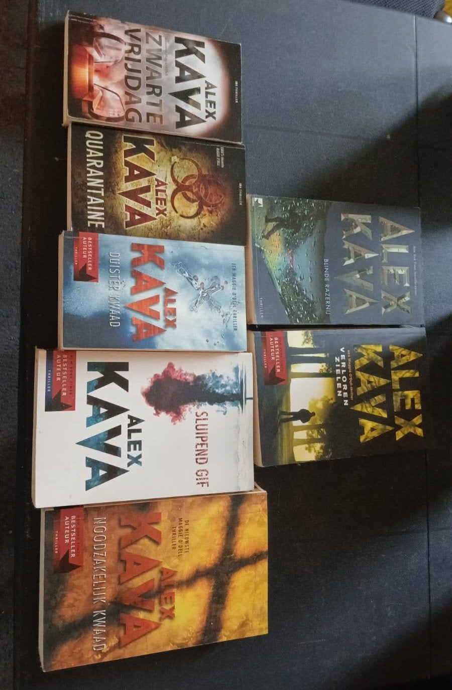 Alex Kava Thriller Boeken Collectie - 7 Spanningvolle Titels, Ophalen of Verzenden, Gelezen, Alex Kava