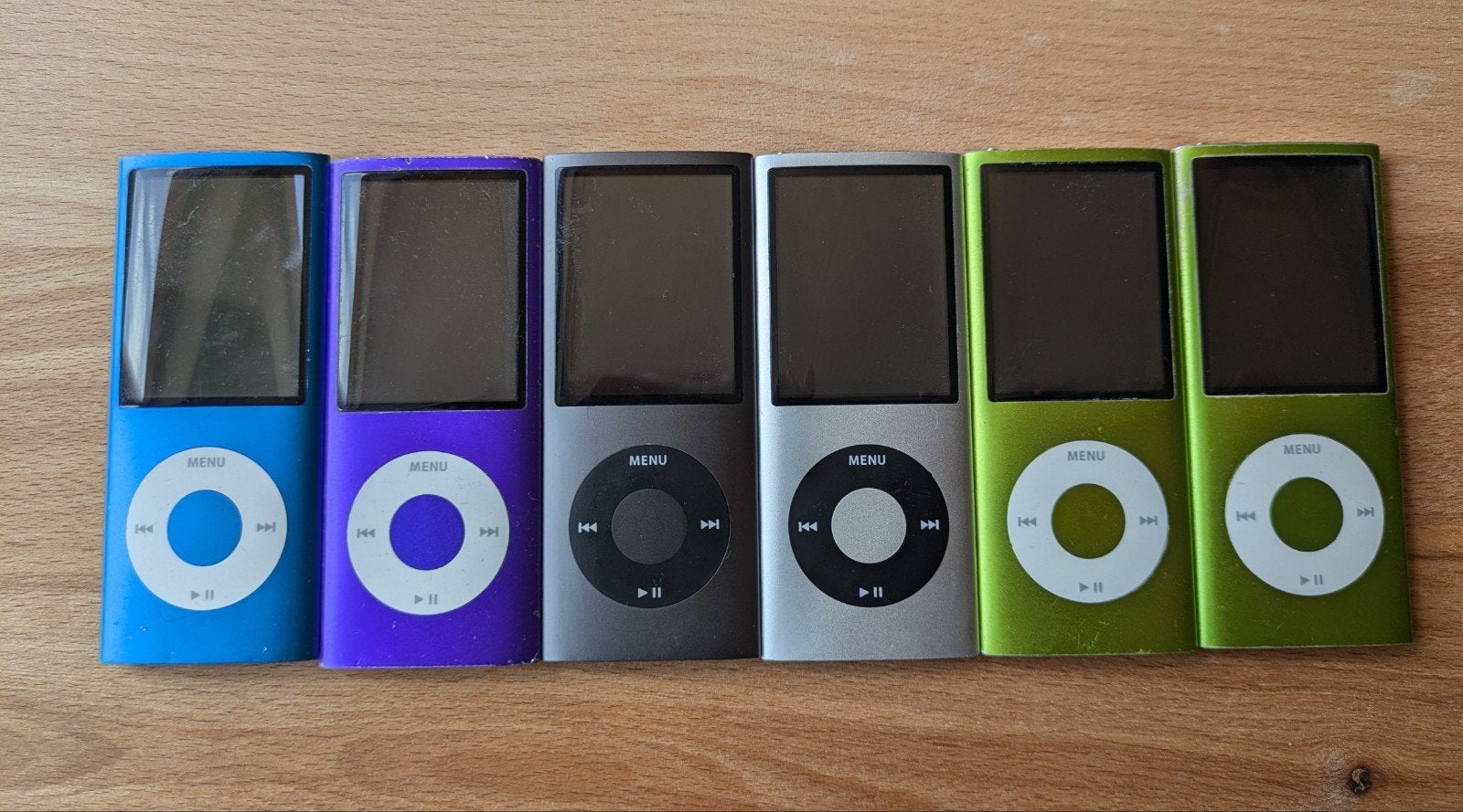Verschillende iPod Nano Gen 4 Apple, Audio, Tv en Foto, Gebruikt, Ophalen of Verzenden, Nano, 2 tot 10 GB