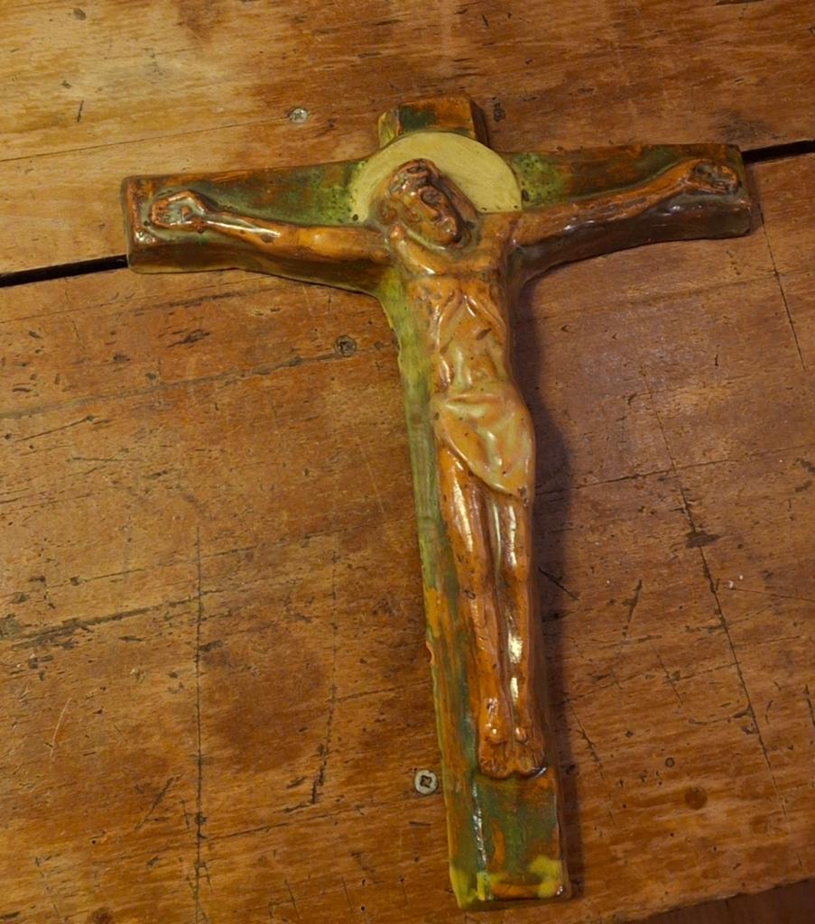 Kruisbeeld, Ophalen