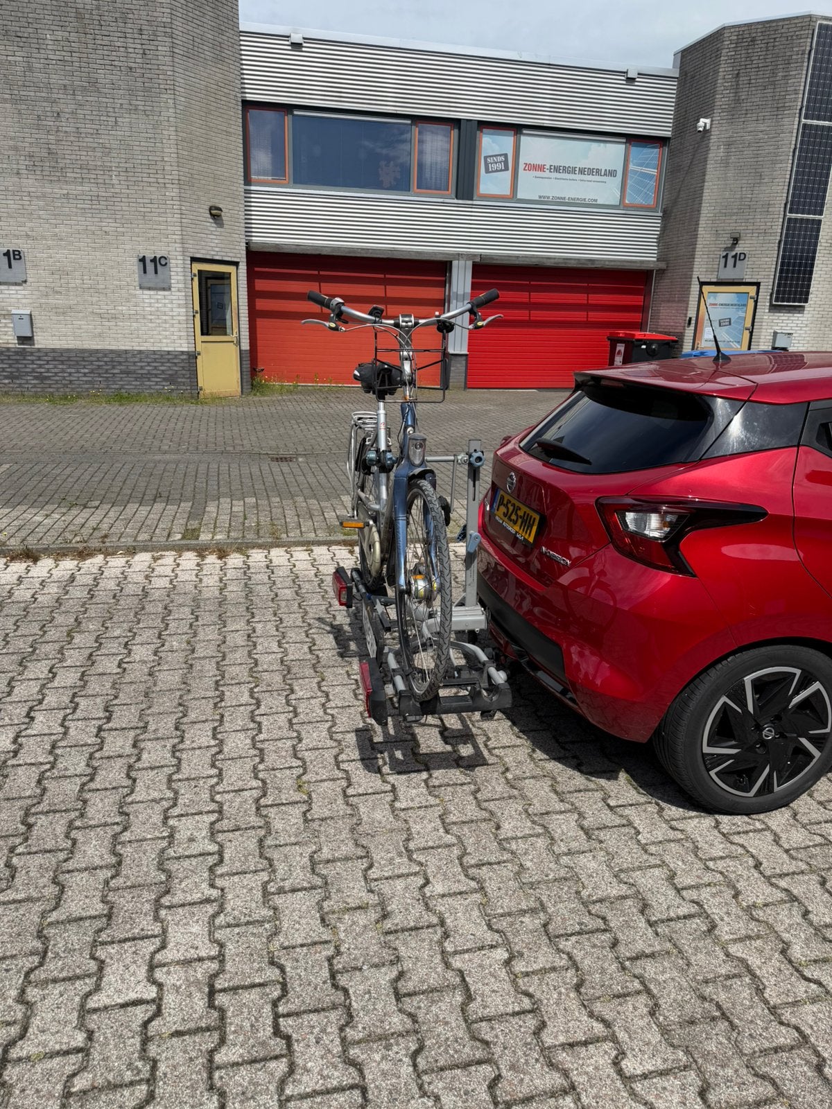 Fietsdrager mova next, Auto diversen, Fietsendragers, Ophalen, Zo goed als nieuw, 2 fietsen, Trekhaakdrager