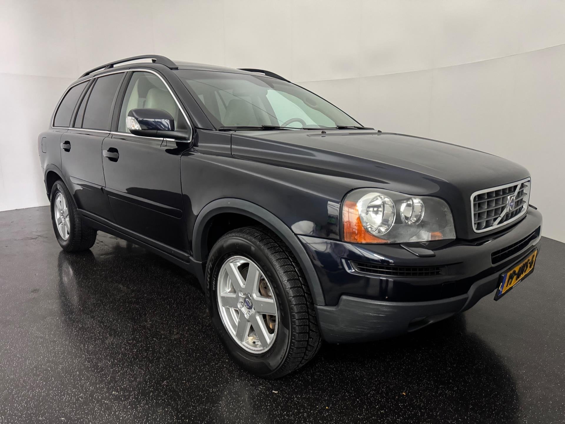 Volvo XC90 3.2 AUT / Trekhaak / Dakraam / 7 zits, 238 pk, Gebruikt, Beige, Stoelverwarming