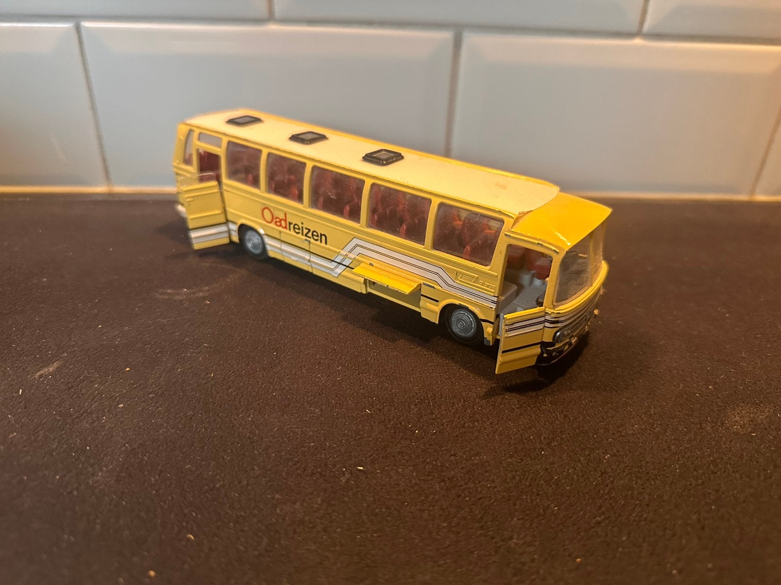 Miniatuur personenbus OAD, Ophalen of Verzenden, Zo goed als nieuw, Bus of Vrachtwagen