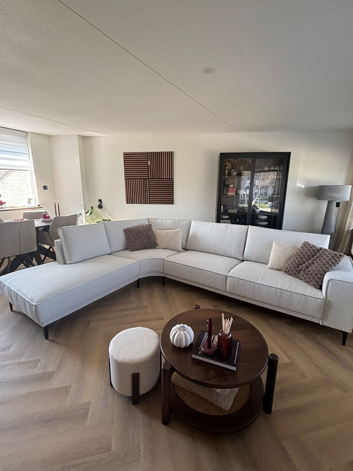 Hoekbank met ronde hoek - ZGAN (3 maanden oud), Huis en Inrichting, Banken | Bankstellen, Ophalen, Hoekbank, 300 cm of meer, Zo goed als nieuw