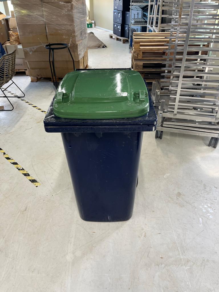 Kliko 240 liter - Afvalcontainer met wielen, 40 liter of meer, Ophalen, Gebruikt, Kunststof