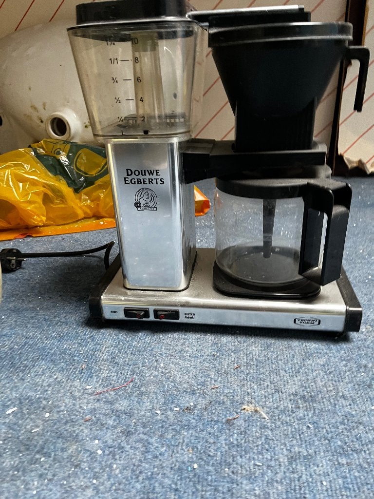 Douwe Egberts Koffiezetapparaat - Gebruikt, Gebruikt, Verzenden, Koffiemachine, Gemalen koffie