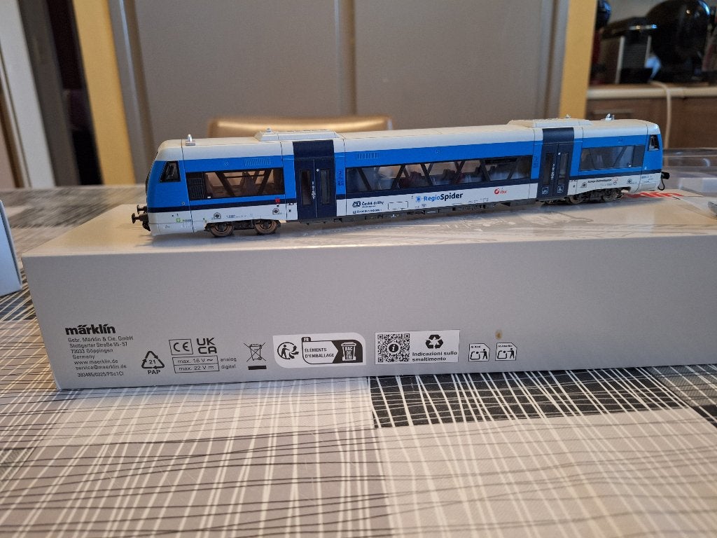 Modeltrein, Wisselstroom, Locomotief, Verzenden, Nieuw