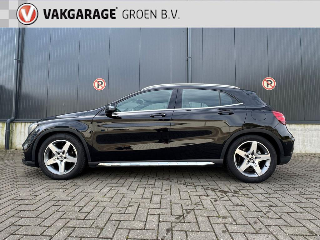 Mercedes-Benz GLA-klasse 180 Business Solution AMG Upgrade E, Auto's, Mercedes-Benz, Gebruikt, 4 cilinders, 700 kg, Leder en Stof