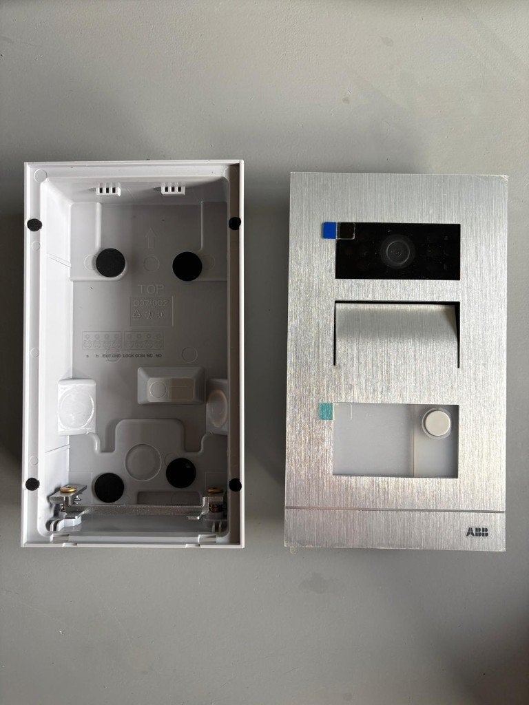 Foto 4 van ABB Busch-Welcome IP Mini videodeurbel – Nieuw
