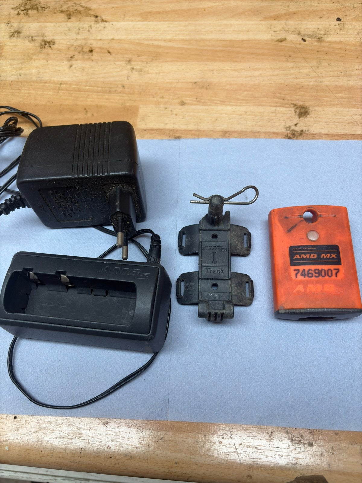Mylaps AMB mx transponder Set met Oplader  Houder - Compleet, Ophalen, Zo goed als nieuw