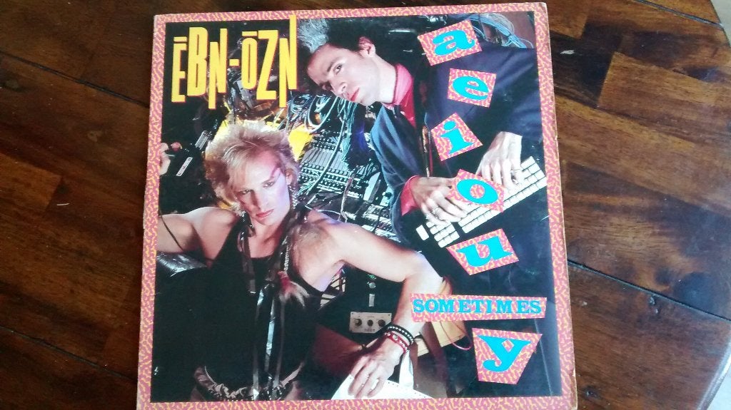 Maxi single - EBN/OZN - Aeiou sometimes Y, Ophalen of Verzenden, Zo goed als nieuw, Dance en House