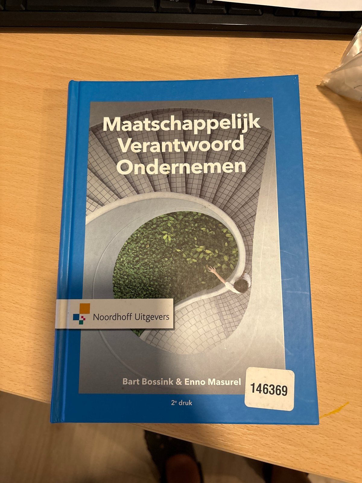 Maatschappelijk Verantwoord Ondernemen - 2e druk, Ophalen of Verzenden, Gamma, Zo goed als nieuw, HBO