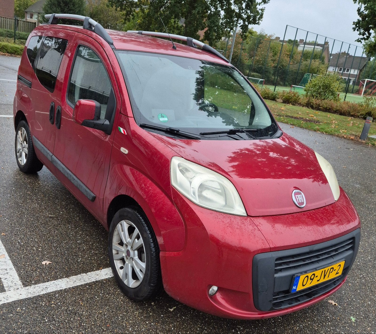 Fiat Qubo 1.4 2009 Rood, Stof, 400 kg, Overige kleuren, Handgeschakeld