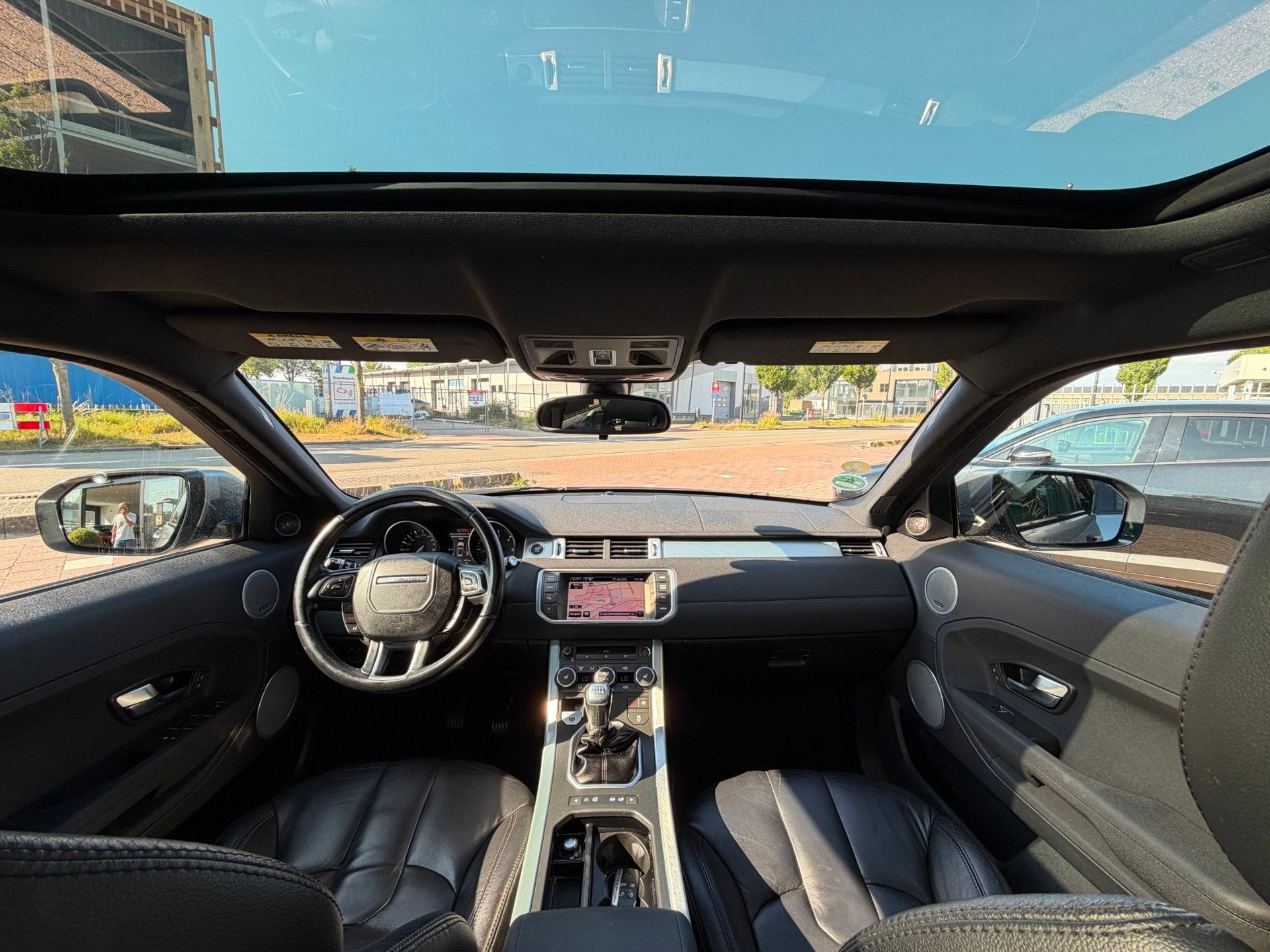 Land Rover Range Rover Evoque 2.2 TD4 4WD Pure PANO|NAVIGATI, Auto's, Euro 5, Zwart, 150 pk, Bedrijf
