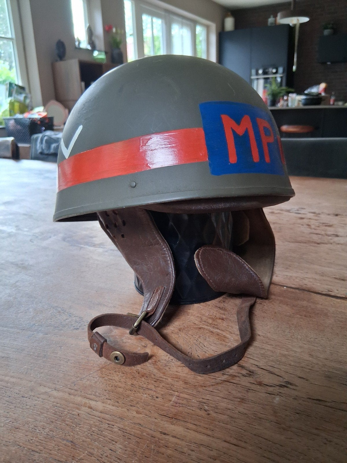 Motorhelm Brits, Ophalen of Verzenden, Engeland, Embleem of Badge
