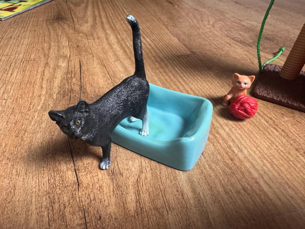 Schleich Farm World 42501 Kattenfamilie met krabpaal, Ophalen, Gebruikt