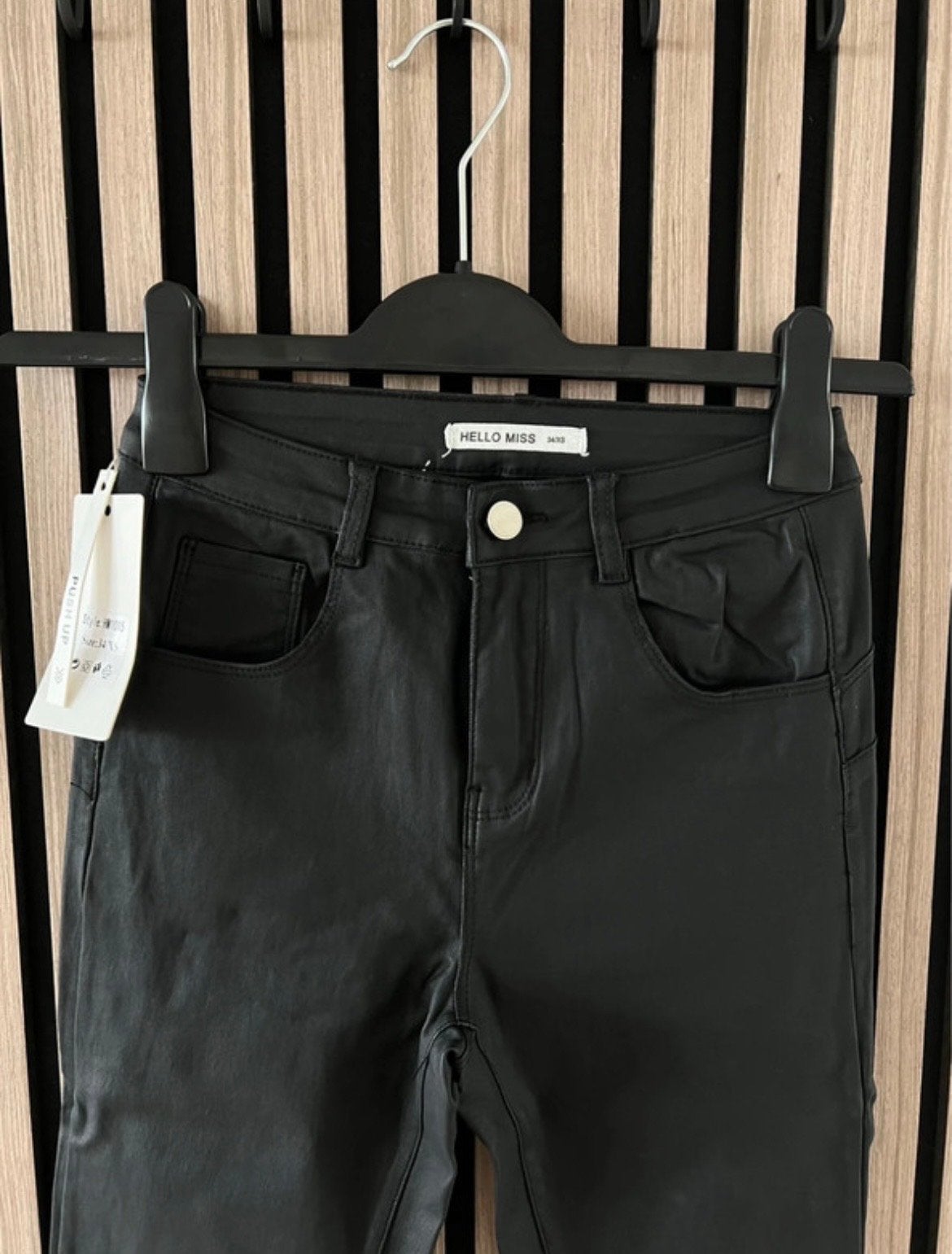Zwarte Push Up Broek - Hello Miss - Maat 34 (XS), Zwart, Nieuw, Ophalen of Verzenden, Maat 34 (XS) of kleiner