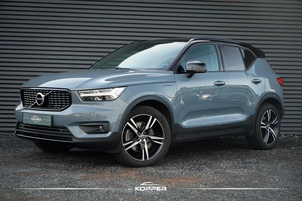 Volvo XC40 1.5 T5 Recharge R-Design / Pano / NL Auto / 1e Ei, Auto's, Volvo, Euro 6, 1712 kg, Hybride Elektrisch/Benzine, 3 cilinders