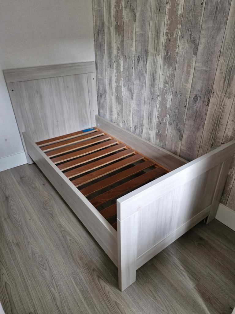 Uitgebreide Bopita babykamer: kast, commode, ledikant/bed, Ophalen, Zo goed als nieuw, Jongetje of Meisje