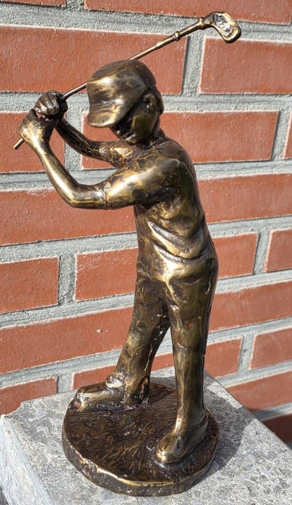 GOLFER / bronzen beeld / 25 cm hoog, Ophalen of Verzenden, Handgemaakt, Brons