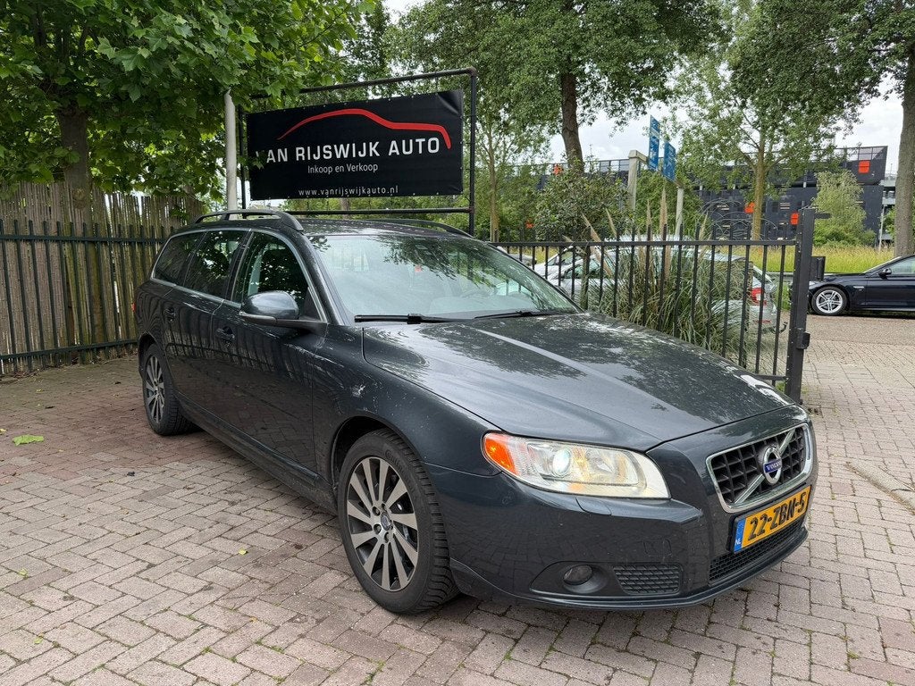 Volvo V70 2.0 D4 Limited Edition Xenon Leder Nav EX BPM, Auto's, Volvo, Euro 5, Gebruikt, 1984 cc, 163 pk