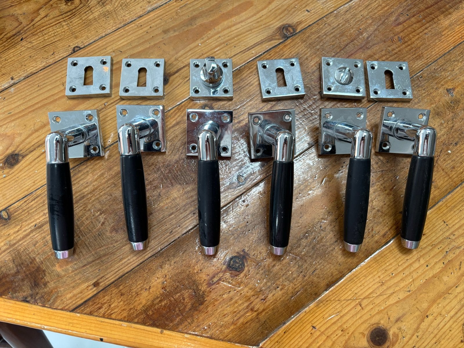 Koopje: Bauhaus Art Deco Deurklinken - Set van 4, Ophalen, Gebruikt, Chroom, Klink of Kruk