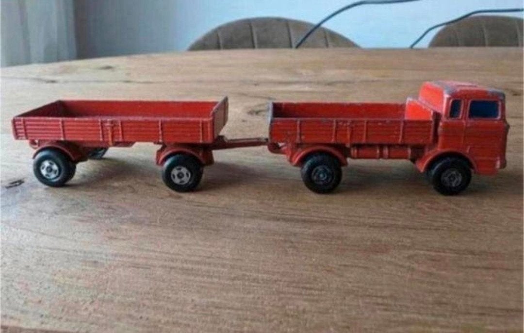 Matchbox Superfast Mercedes Truck + Trailer –Made in England, Ophalen of Verzenden, Gebruikt, Bus of Vrachtwagen