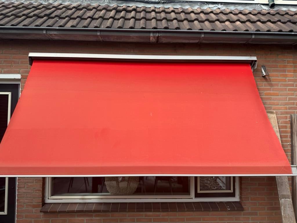 Uitvalscherm, 150 tot 300 cm, Ophalen of Verzenden, Zo goed als nieuw, Knikarmscherm