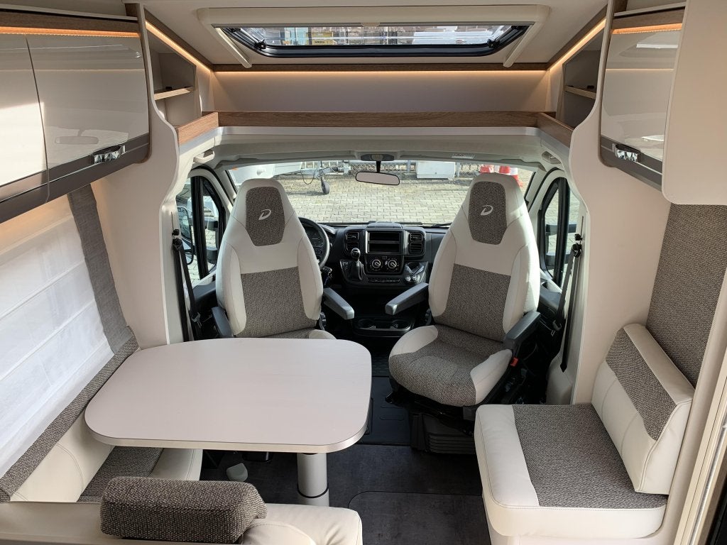 Dethleffs Trend T 7057 EB - Automaat - voordeel, Caravans en Kamperen, Campers, Automaat, Airbags, Ringverwarming, Fiat
